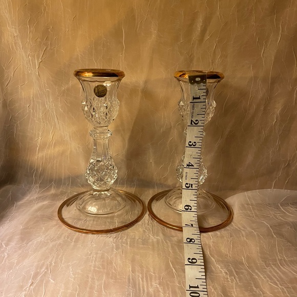 Cristal D’Arques-set of 2- candle holders genuine lead crystal/gold rim & bottom - Picture 8 of 9